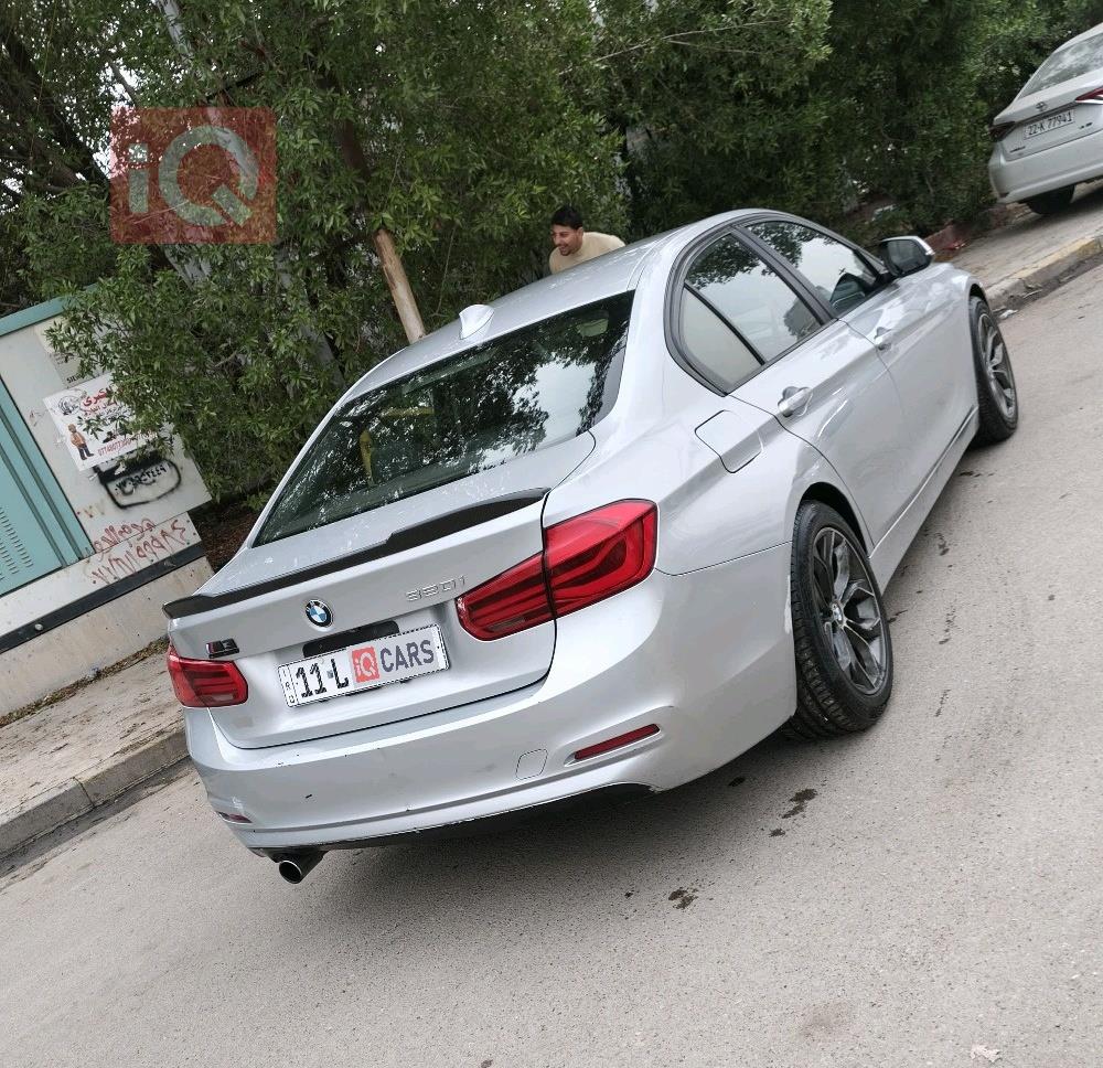 بي ام دبليو الفئة 3